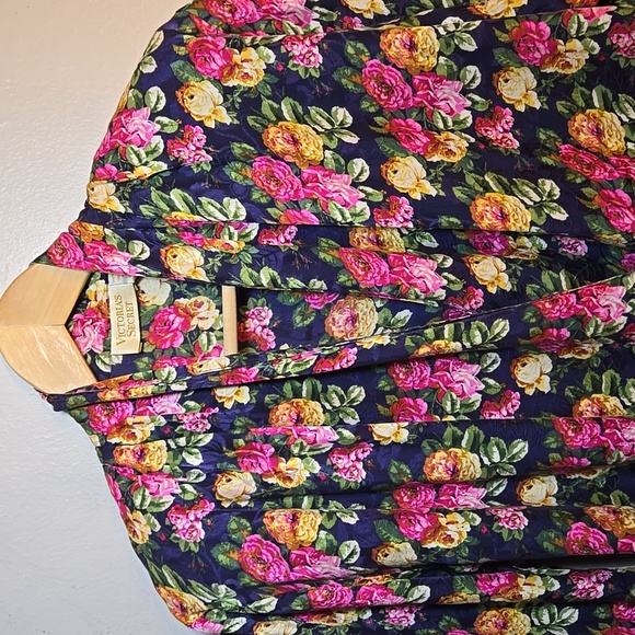 Victoria's Secret Silk Floral Lace Trim Pants Pajama Set Vintage - Picture 3 of 16